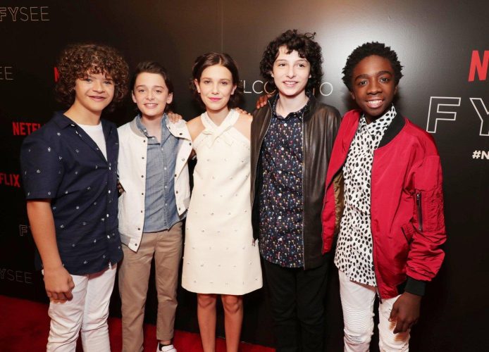 Serial Stranger Things (2016)