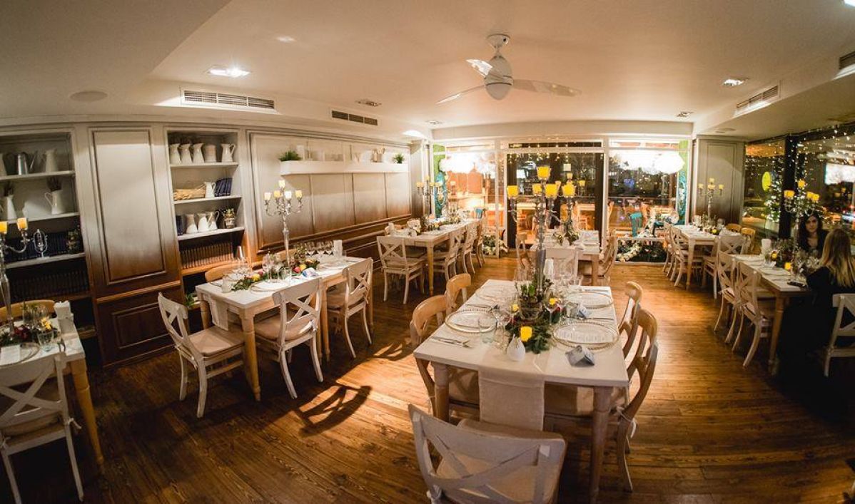 Fior di Latte este un restaurant cu iz italian.