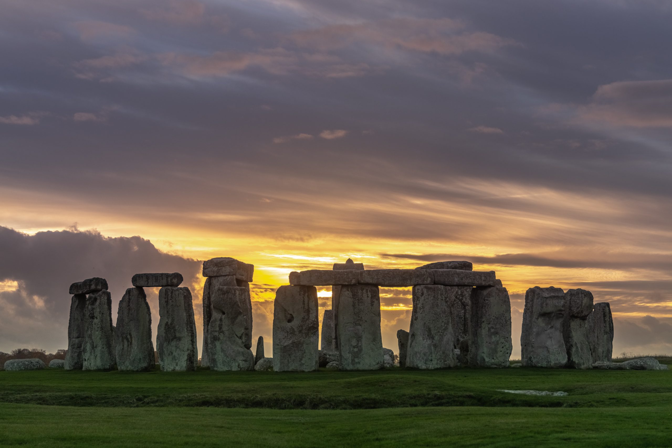 Stonehenge, in pragul apusului