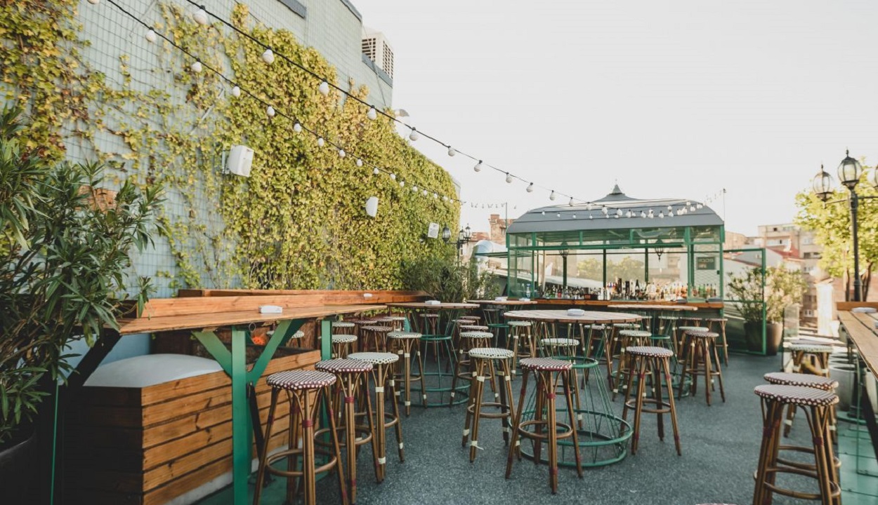 restaurant – bar la inaltime in Bucuresti