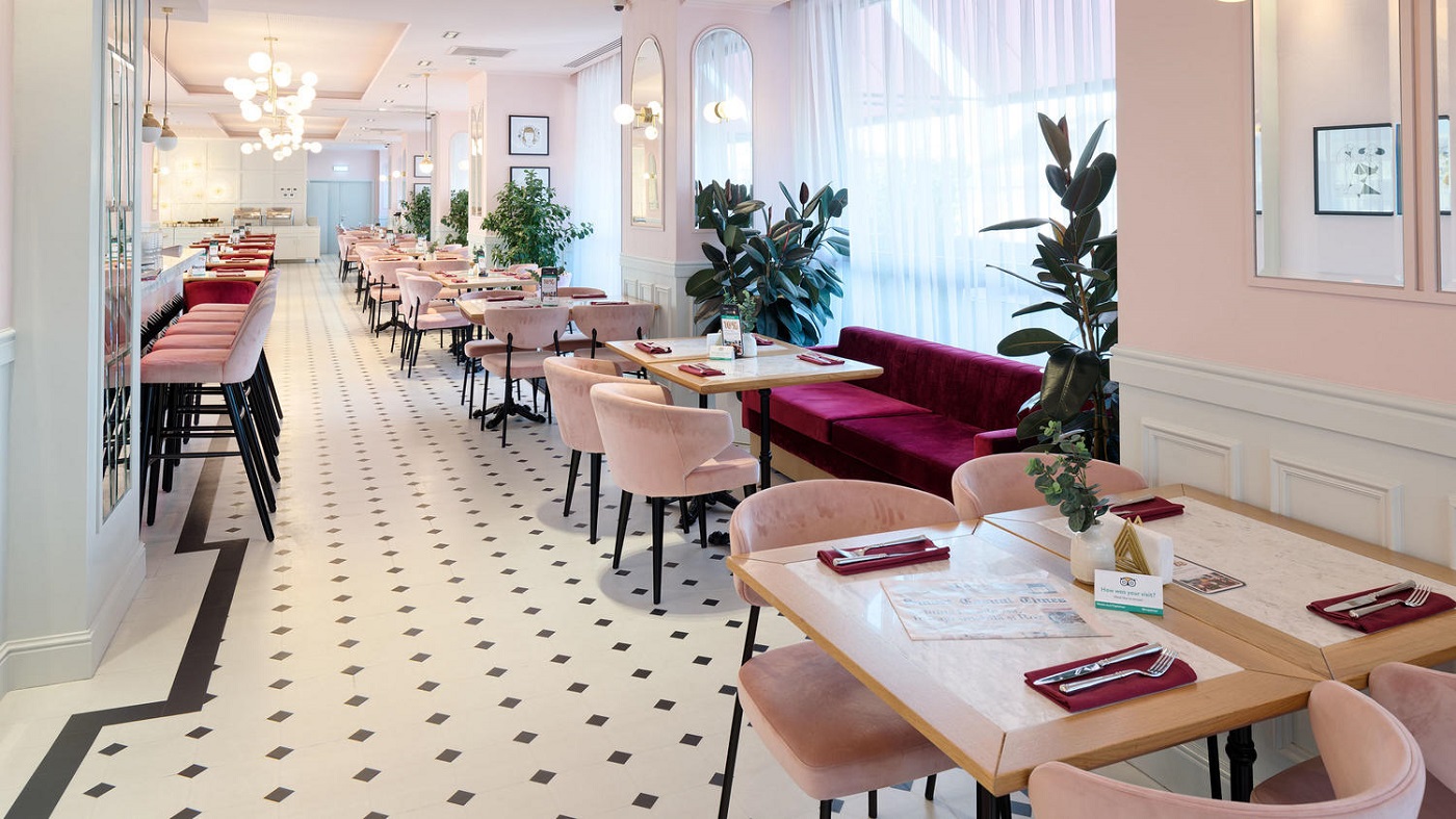 Restaurantul Cișmigiu din Bucuresti la inaltime.