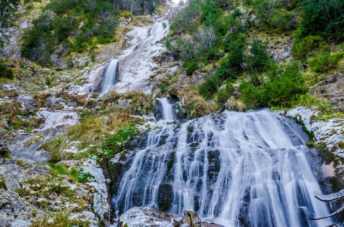 14 locuri unde să mergi primăvara aceasta 9 cascade naturale - Cascada Cailor