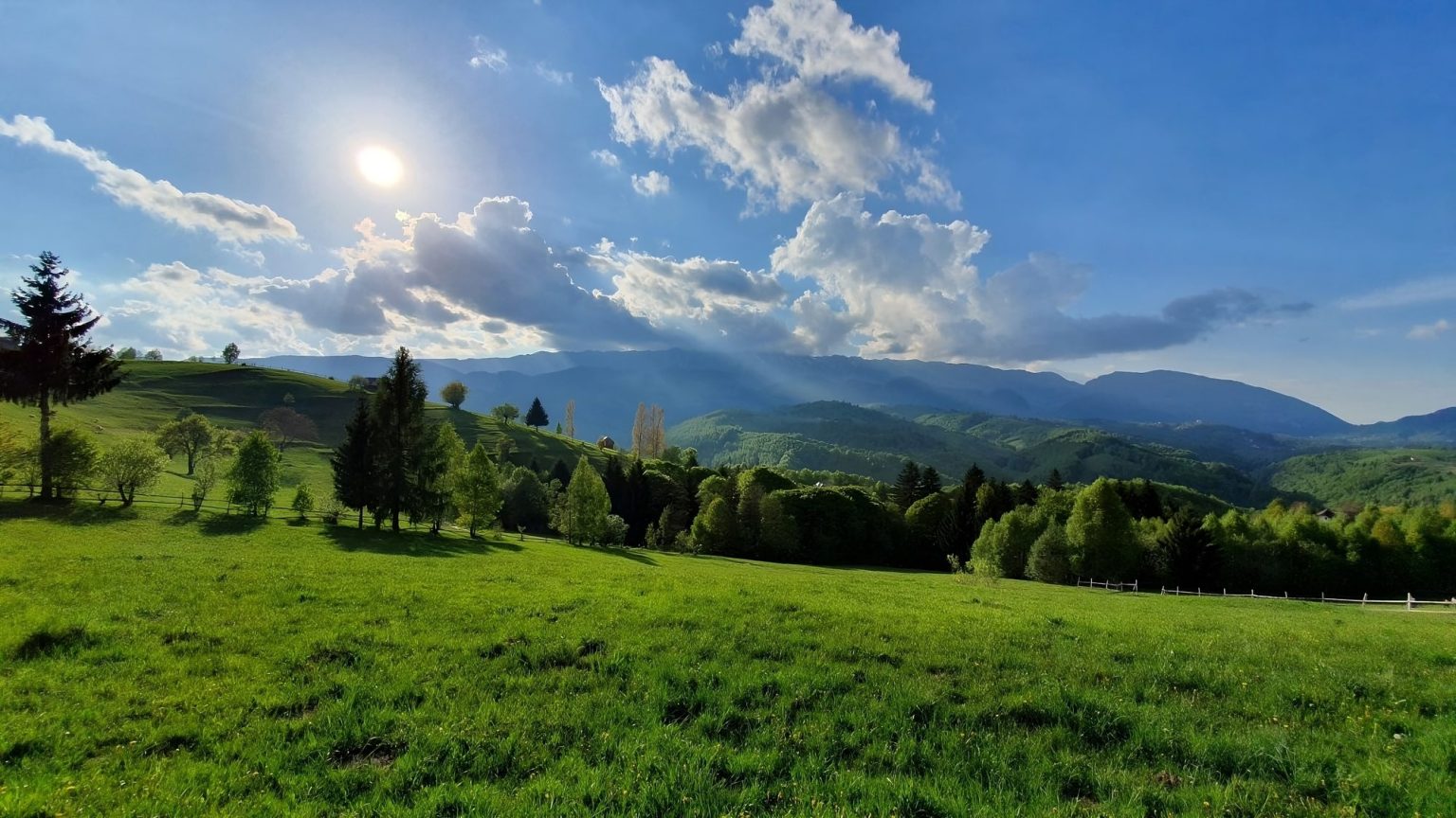 Locuri unde să mergi primăvara aceasta